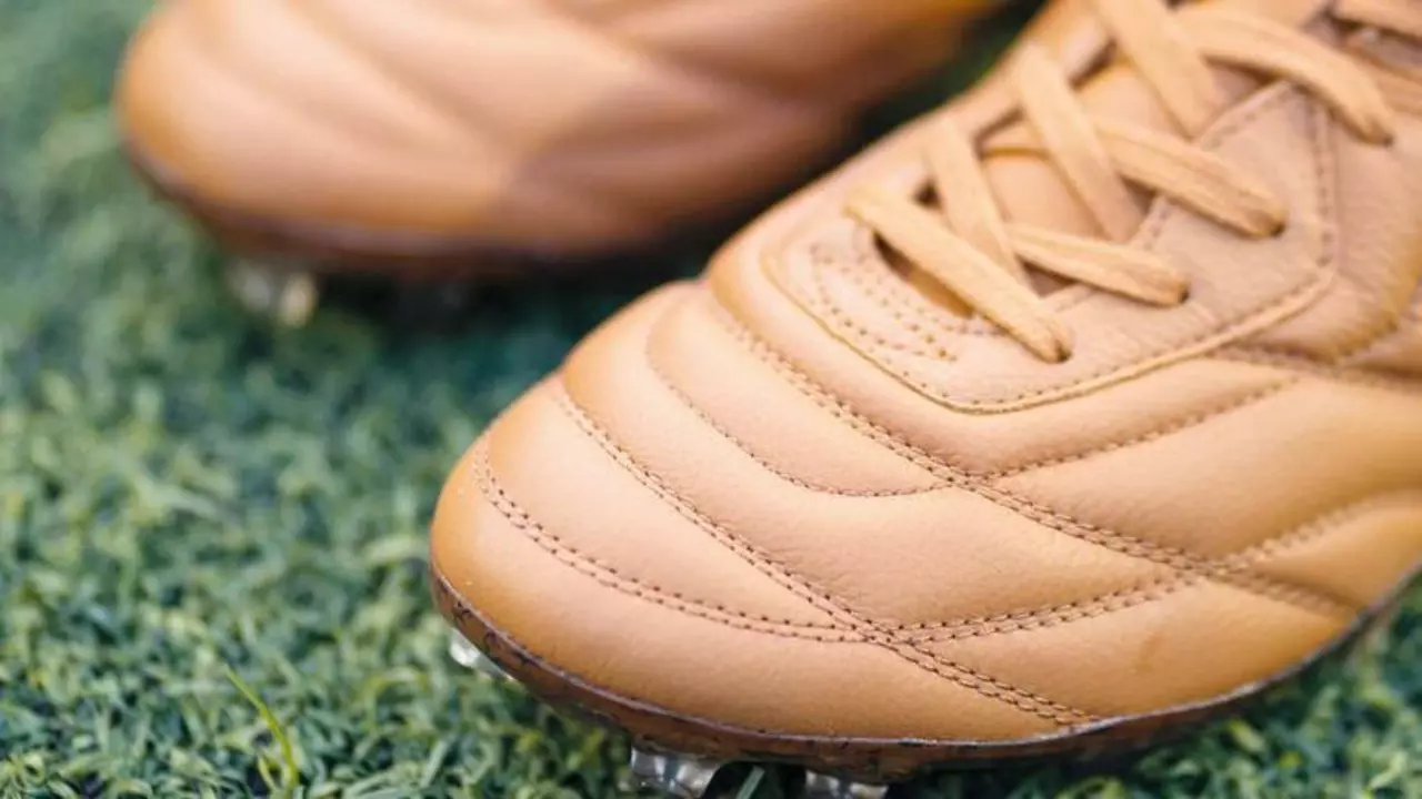 Is kangaroo leather good for soccer cleats?